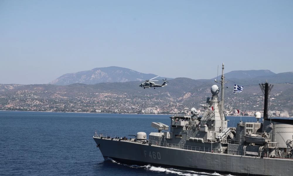 Κρούσμα κορονοϊού εντοπίστηκε σε φρεγάτα του Πολεμικού Ναυτικού